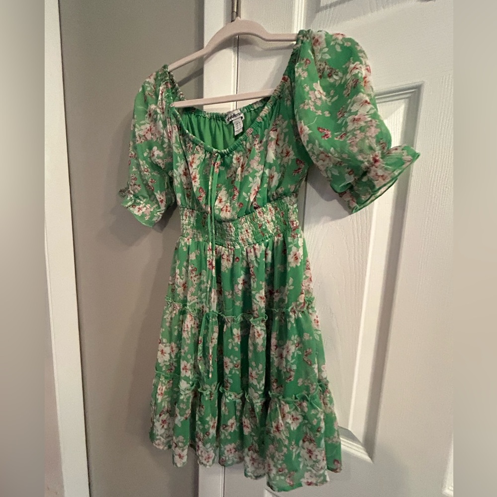 Adorable floral dress from Charlotte Russe.